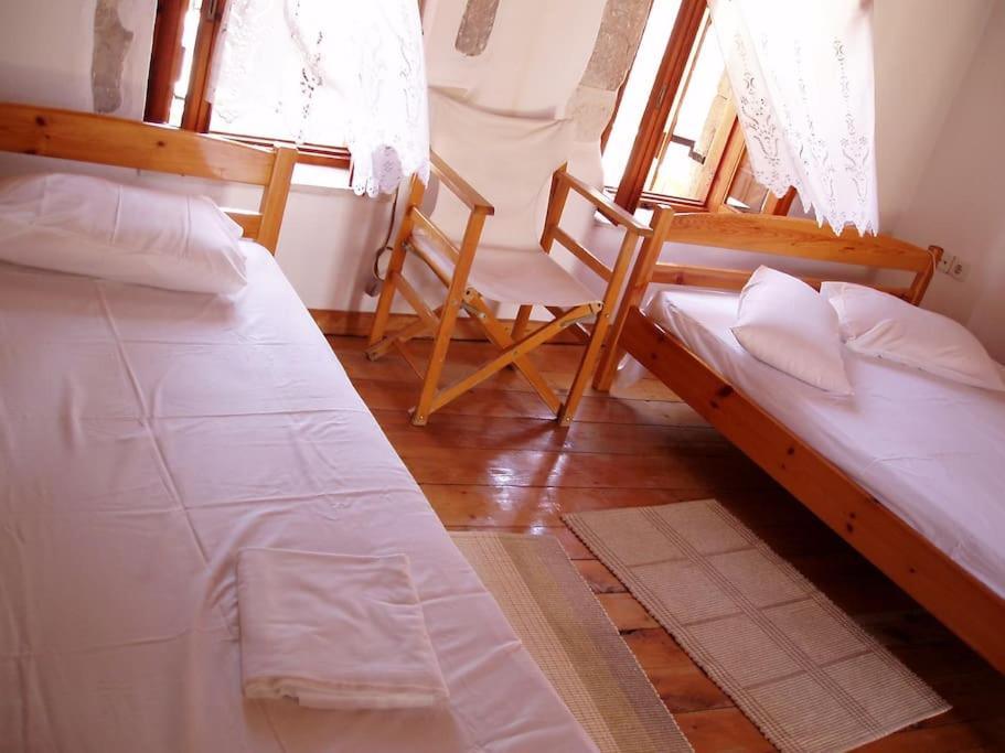 Photo of Bedroom in Douliana