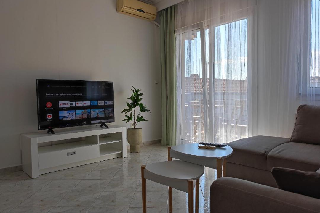 Photo of Livingroom in Neoi Epivates