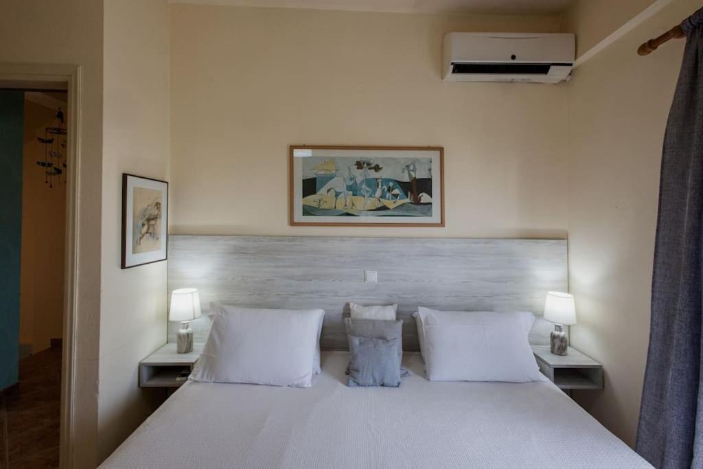Photo of Bedroom in Minoa Pediada