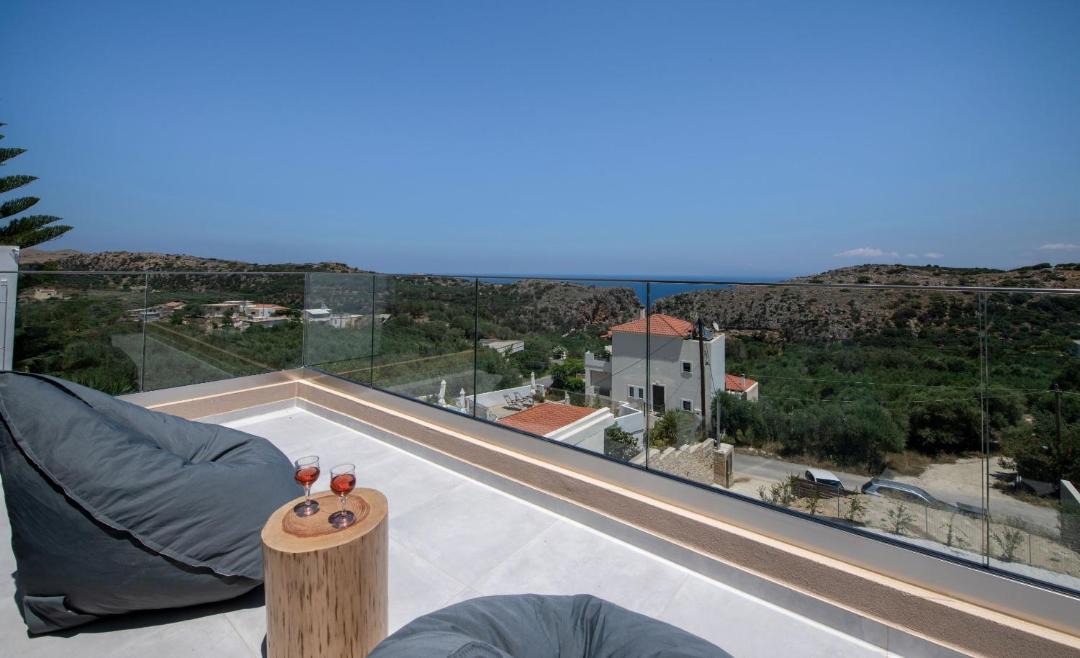 Photo of Patio Balcony in Afrata