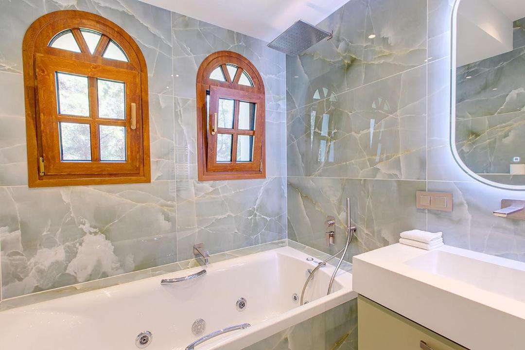 Photo of Bathroom in Sane