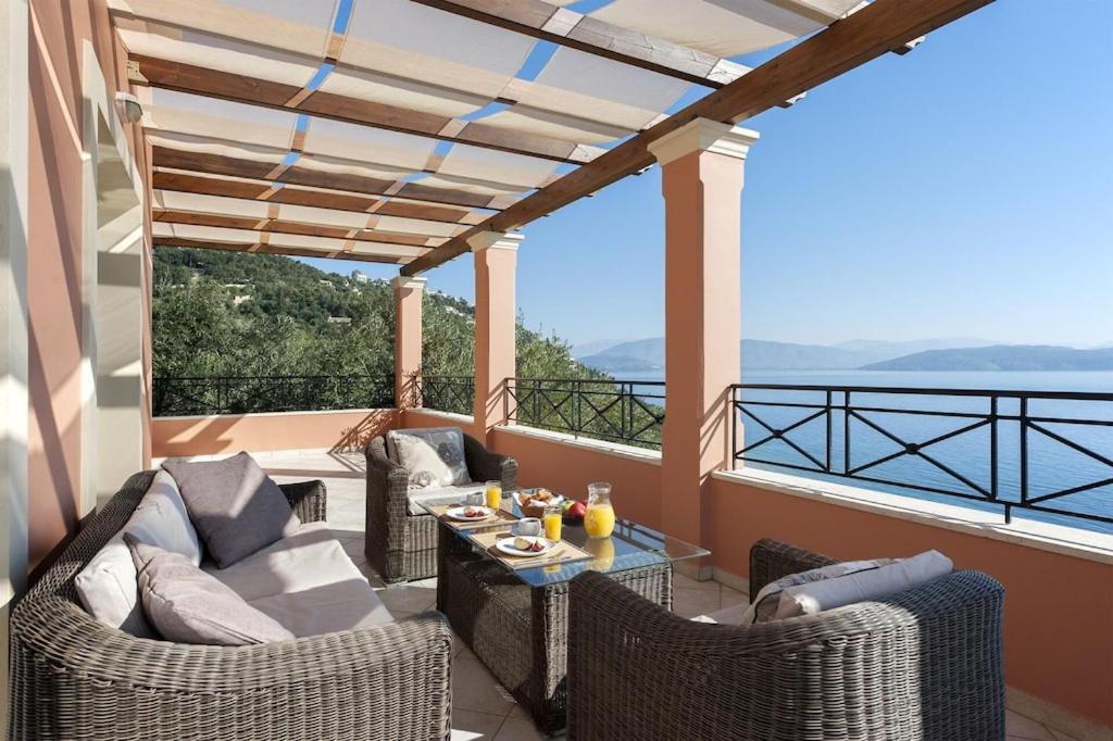 Photo of Patio Balcony in Katavolos