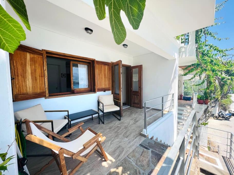 Photo of Patio Balcony in Evdilos