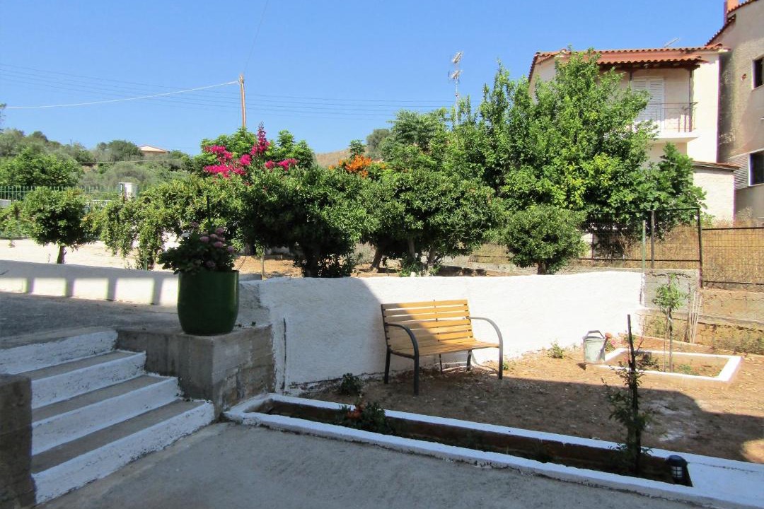 Photo of Others in Isthmia