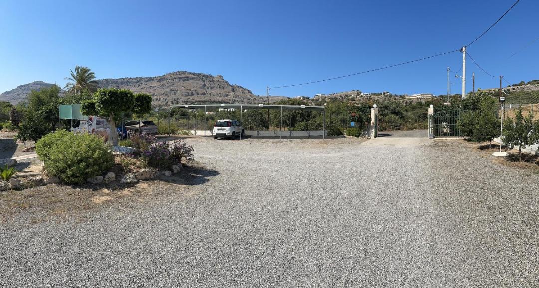 Photo of Others in Pefkos