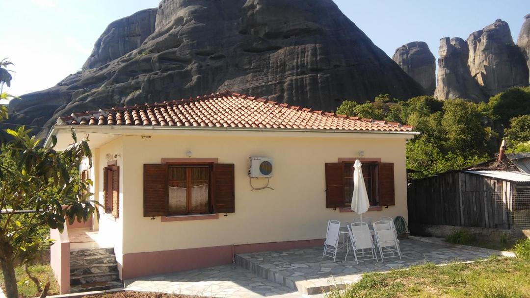 Photo of Buildings in Kastraki