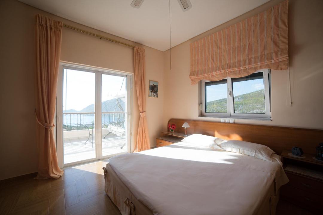 Photo of Bedroom in Limni Vouliagmenis