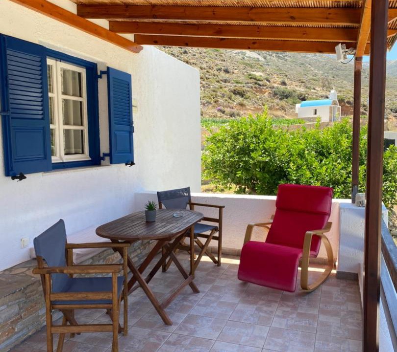 Photo of Patio Balcony in Milopotas