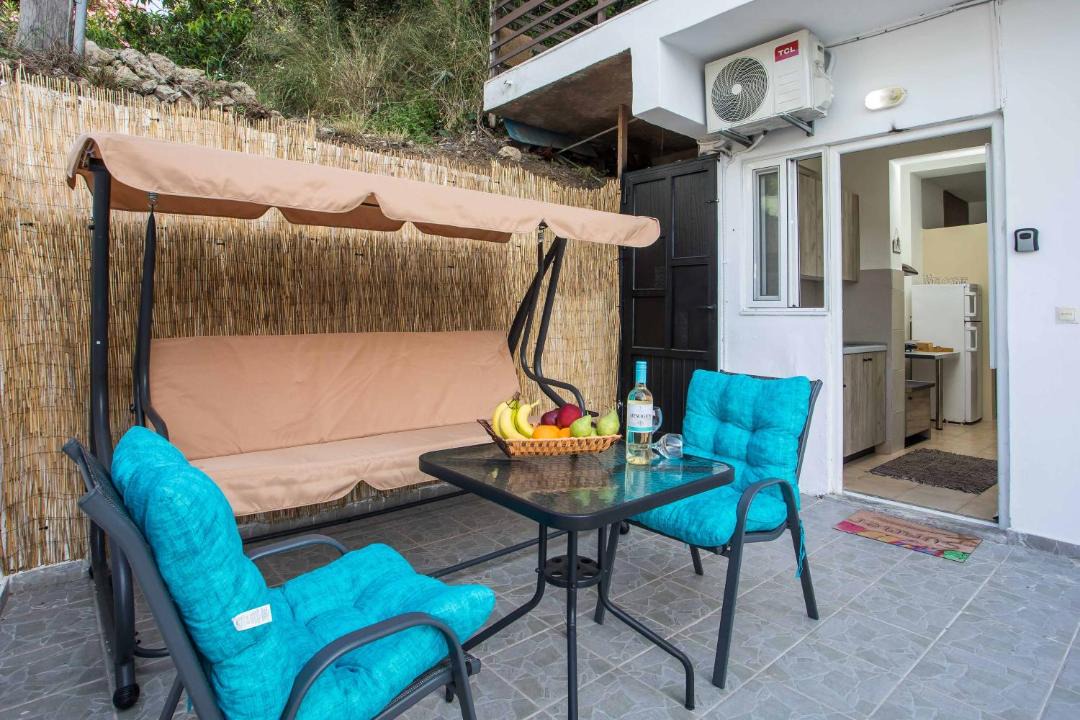 Photo of Patio Balcony in Petaloudes