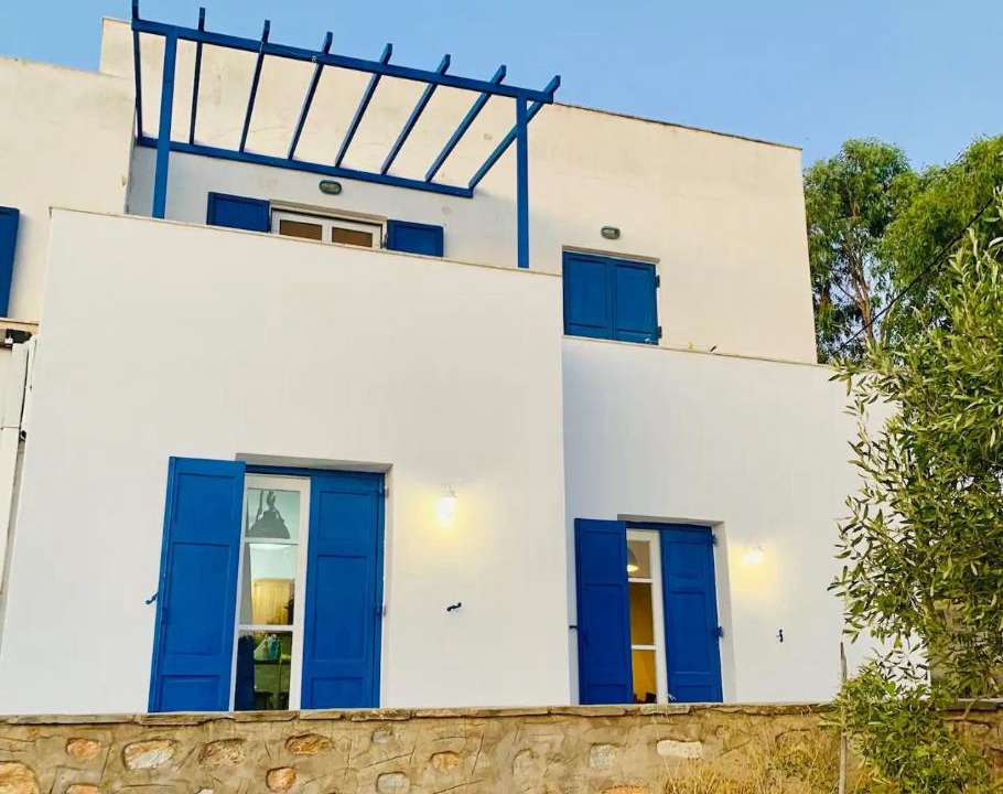 Photo of Buildings in Posidonia