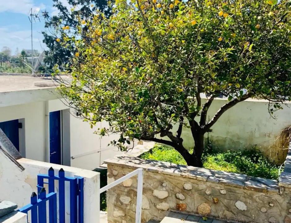 Photo of Buildings in Posidonia
