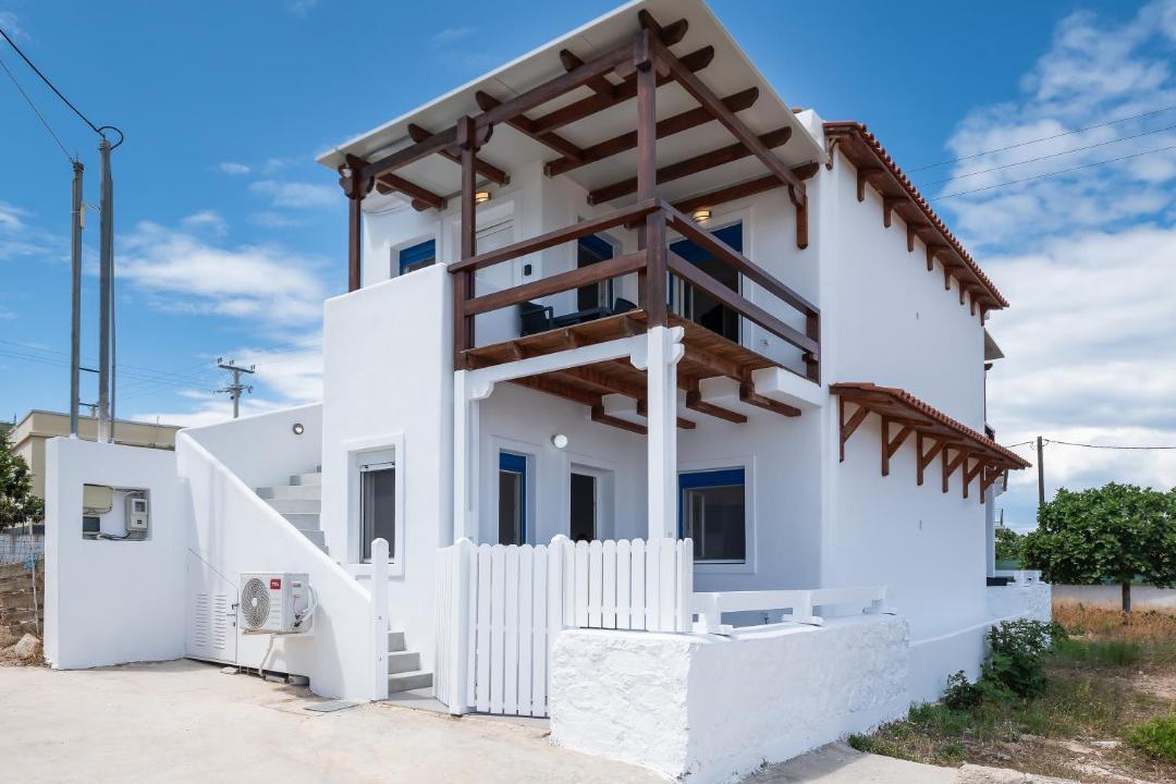 Photo of Others in Milos