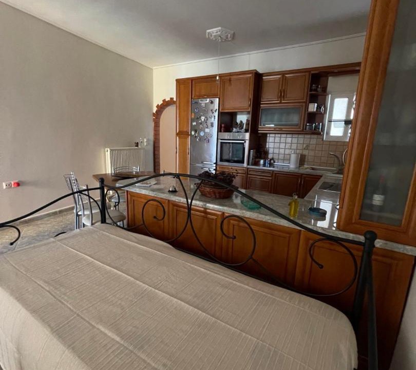 Photo of Bedroom in Lokroi
