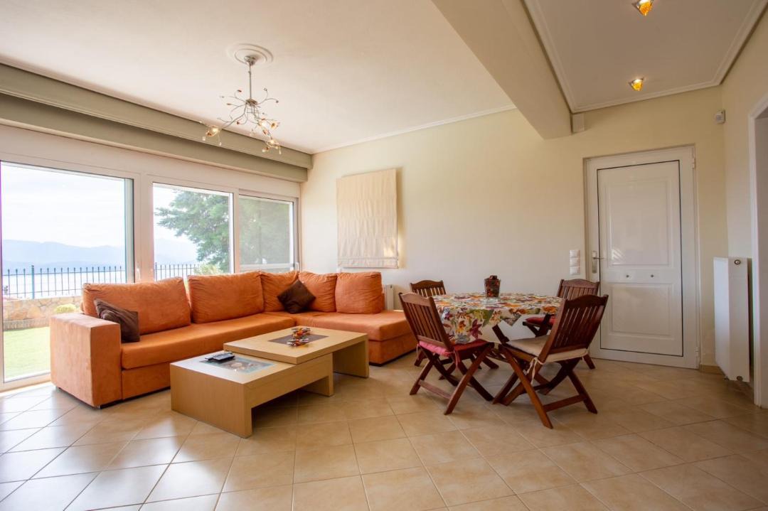 Photo of Livingroom in Theologos