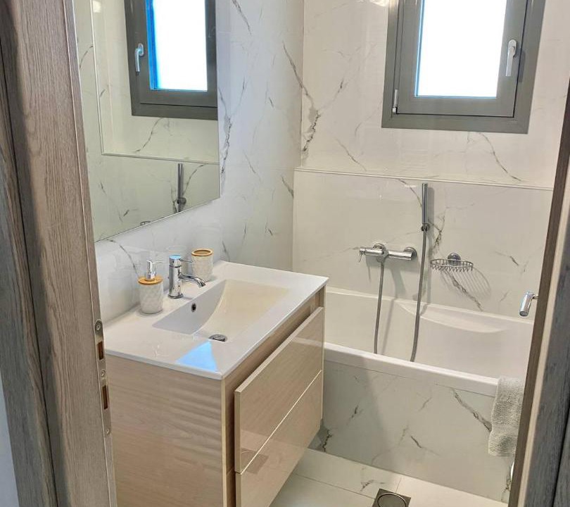 Photo of Bathroom in Elefsina