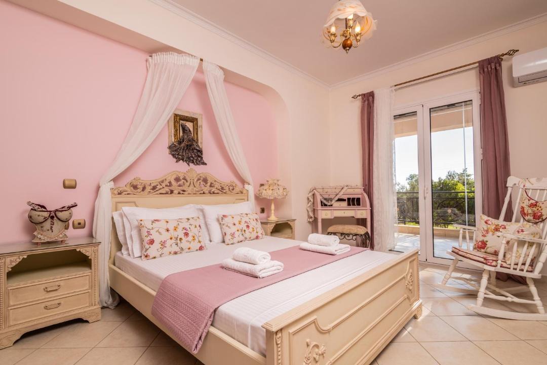 Photo of Bedroom in Gaitanion