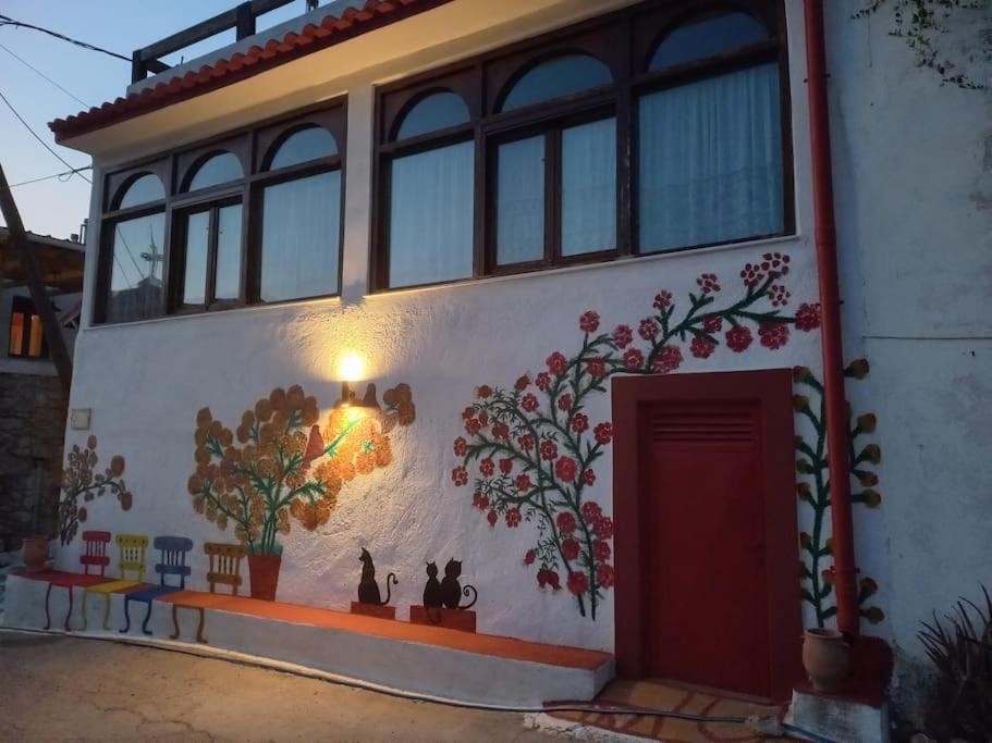 Photo of Buildings in Vrachasi