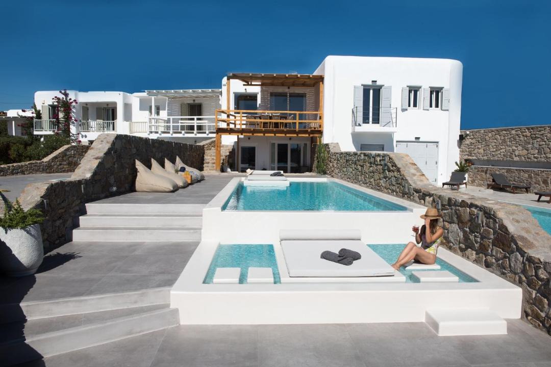 Photo of Outdoor in Elia