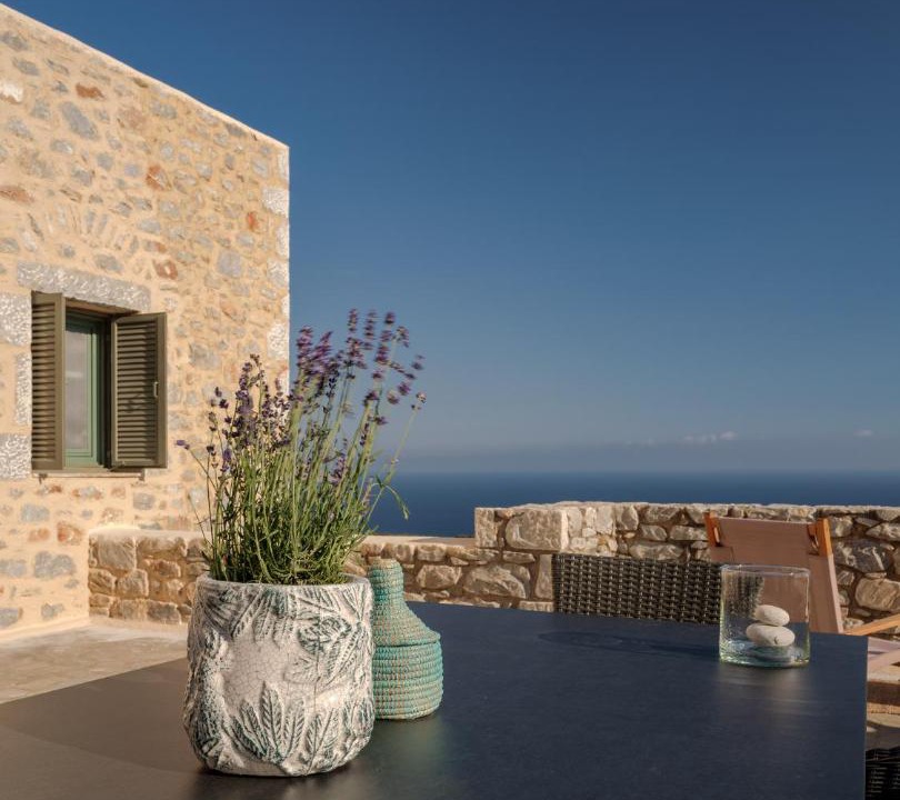 Photo of Patio Balcony in Alika