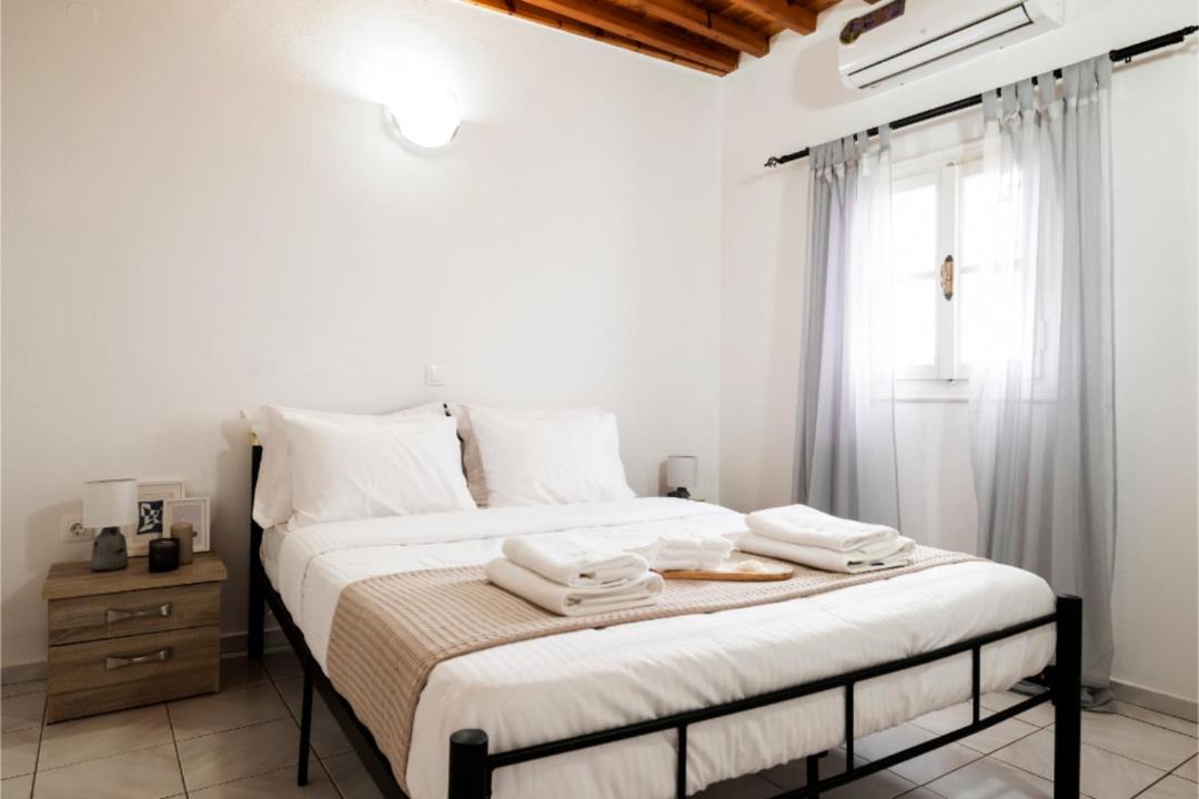 Photo of Bedroom in Psarou