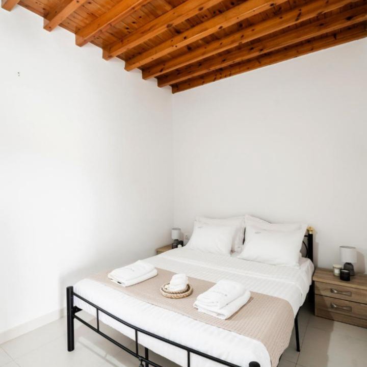 Photo of Bedroom in Psarou