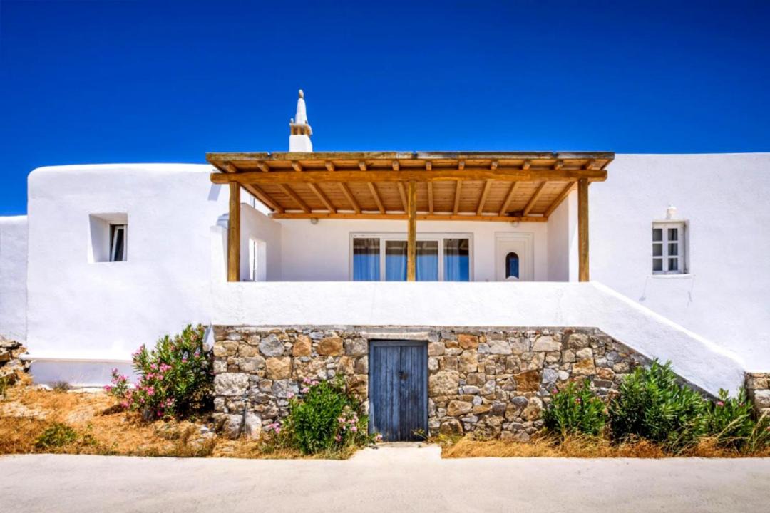 Photo of Buildings in Psarou