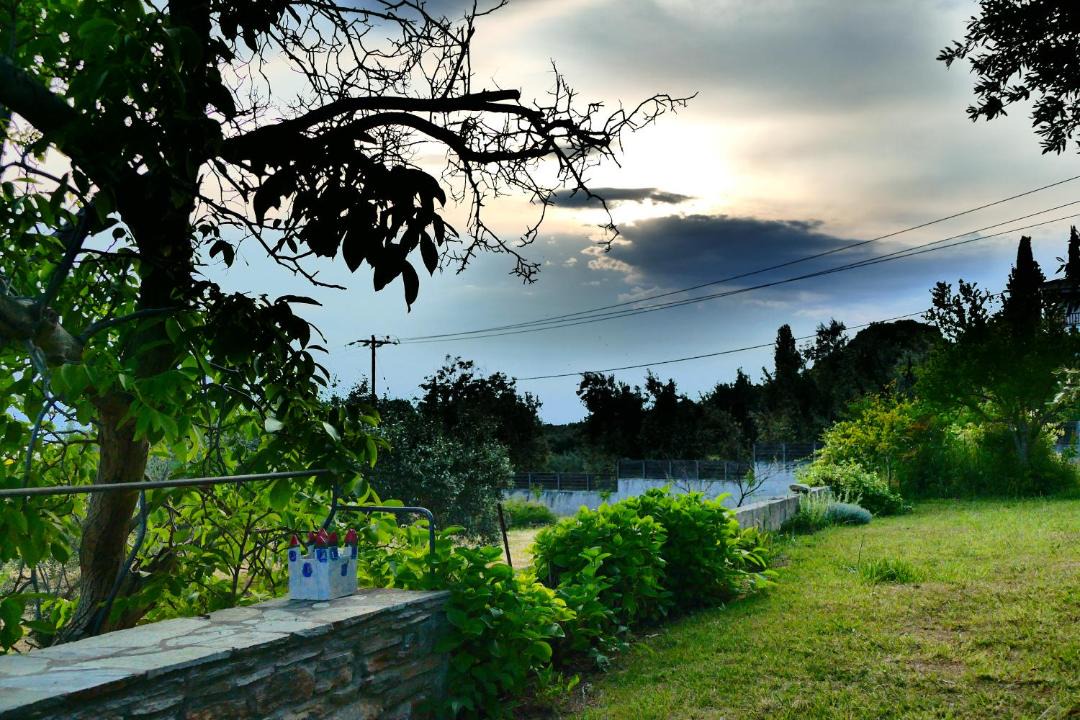 Photo of Others in Artemida