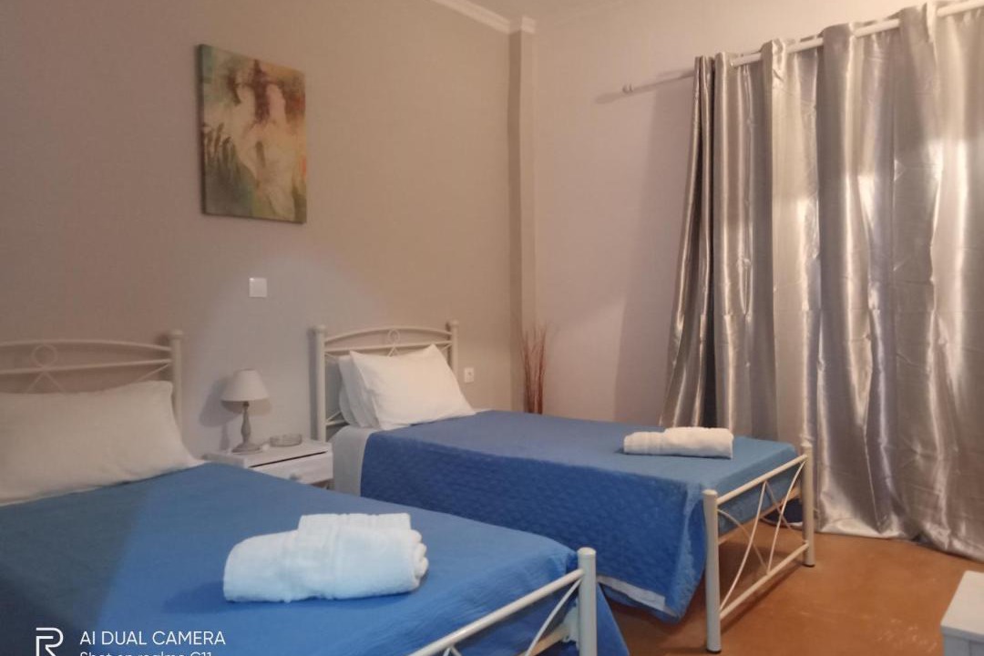Photo of Bedroom in Messonghi