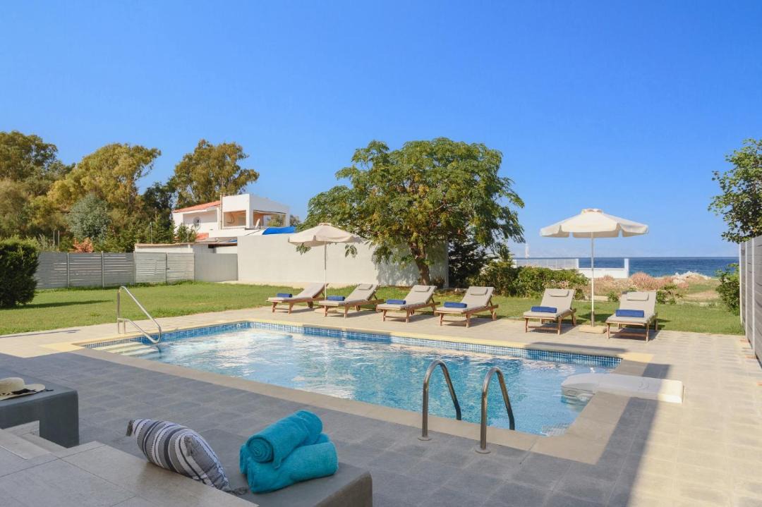 Photo of Outdoor in Ixia