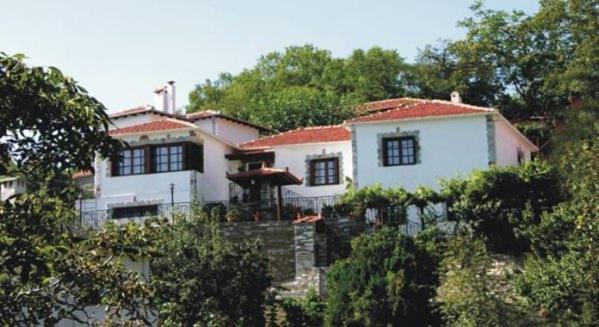 Photo of Buildings in Portaria