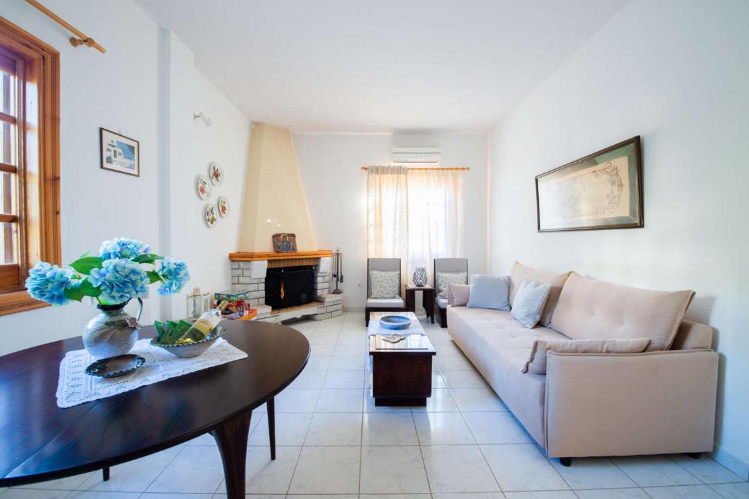 Photo of Livingroom in Messaia