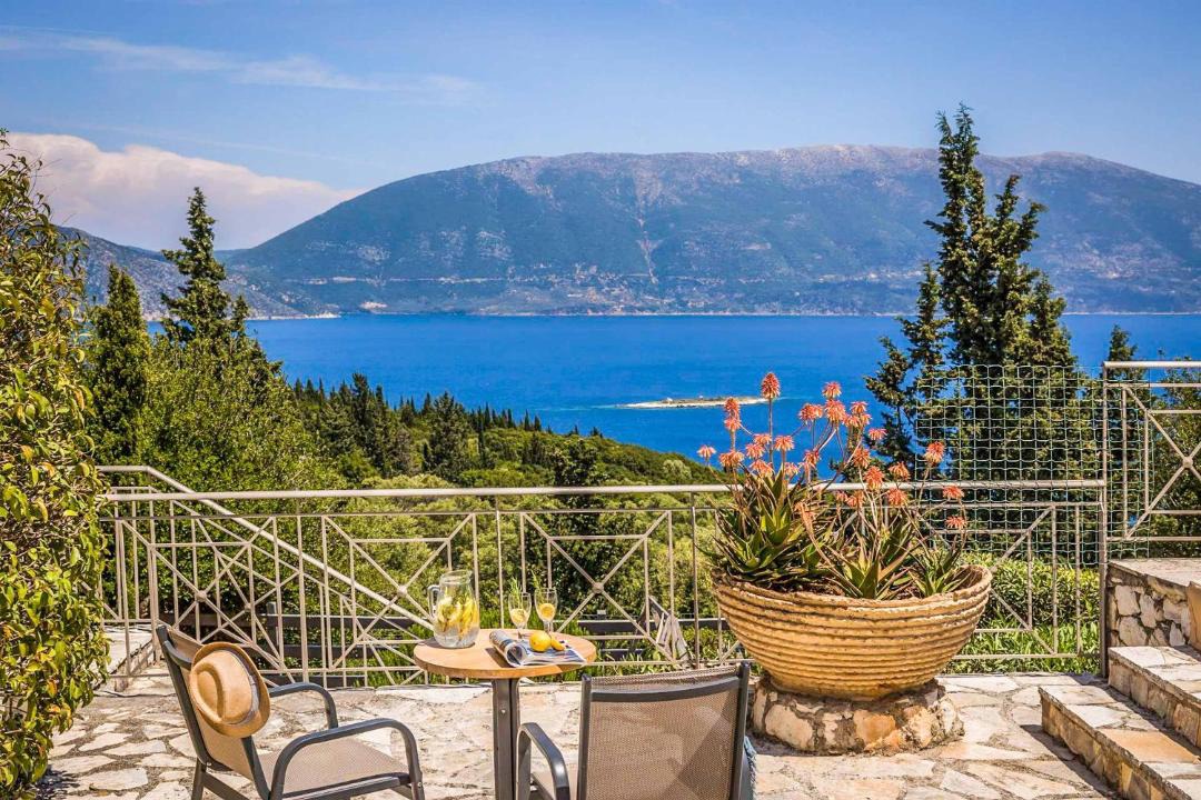 Photo of Patio Balcony in Evreti