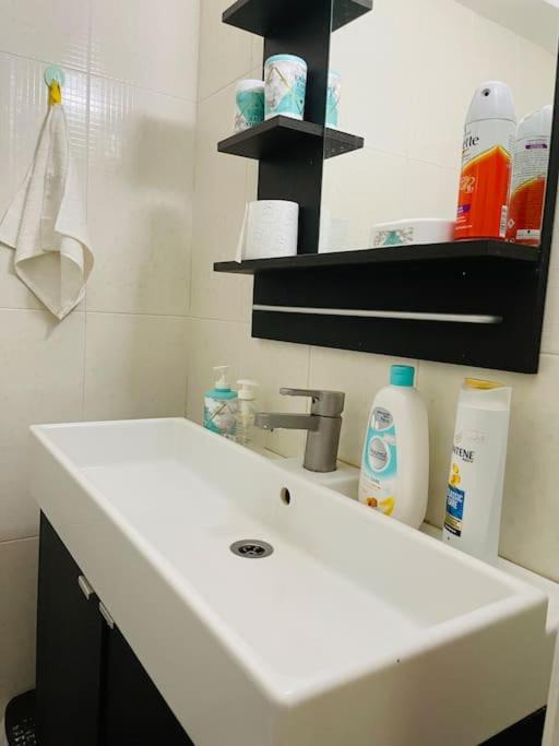 Photo of Bathroom in Ampelokipoi