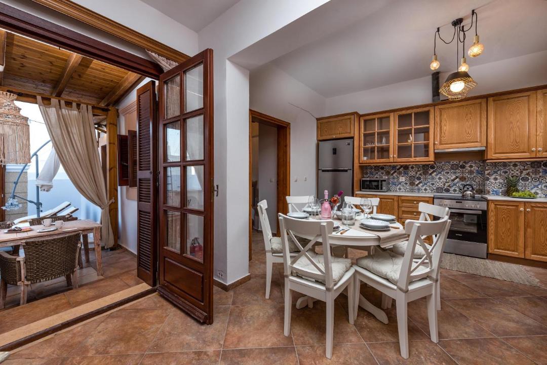 Photo of Kitchen in South Rhodes
