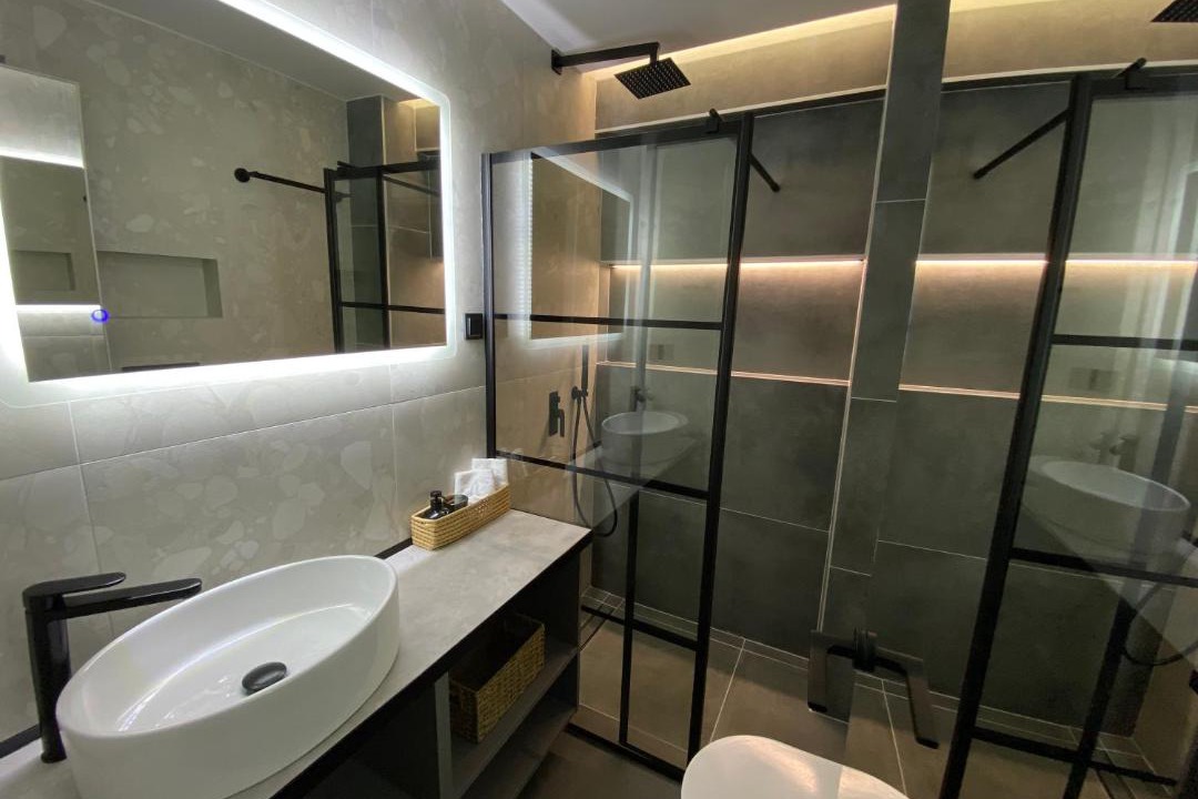 Photo of Bathroom in Ladadika