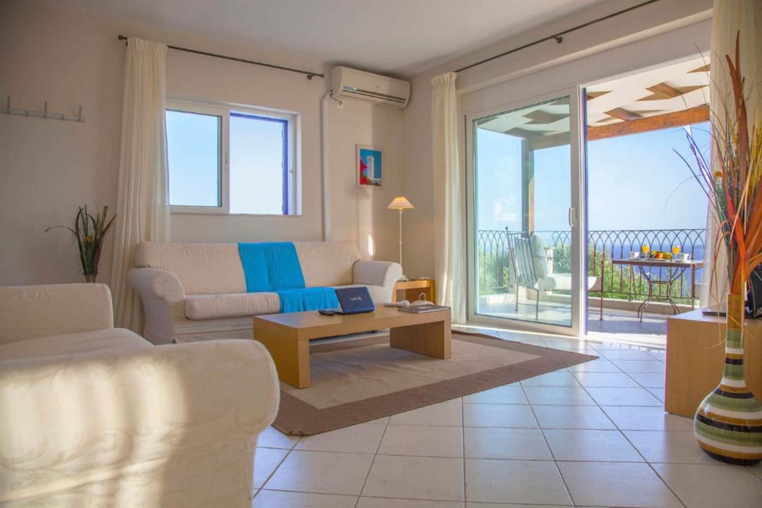 Photo of Livingroom in Sivota