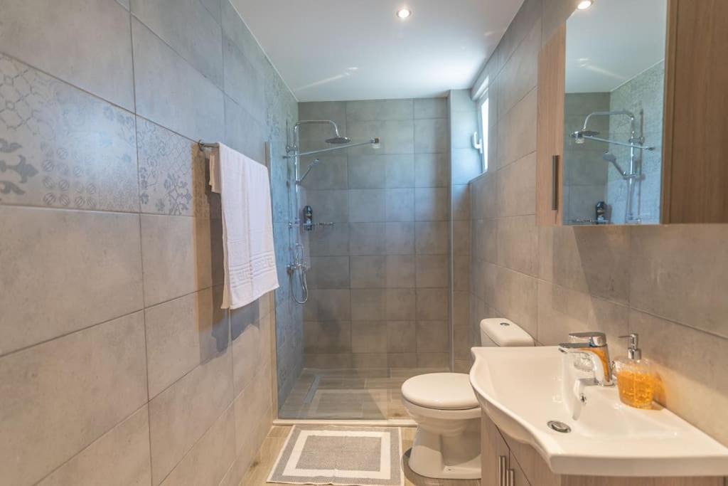 Photo of Bathroom in Psalidi