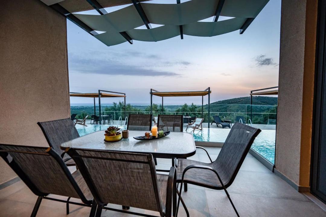 Photo of Patio Balcony in Zakharo