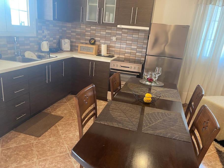 Photo of Kitchen in Agios Stefanos Avliotes