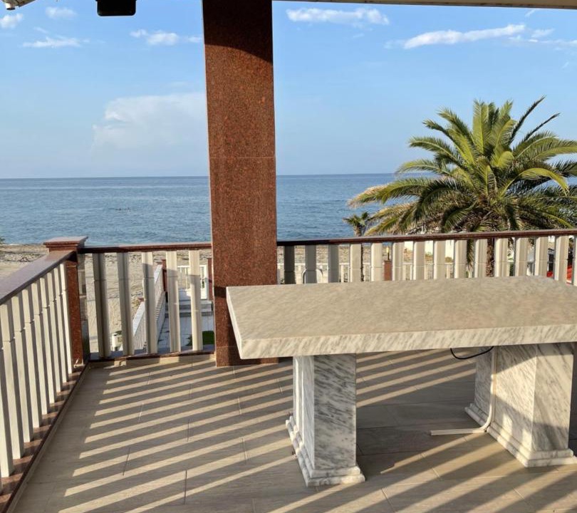 Photo of Patio Balcony in Nea Mesagkala