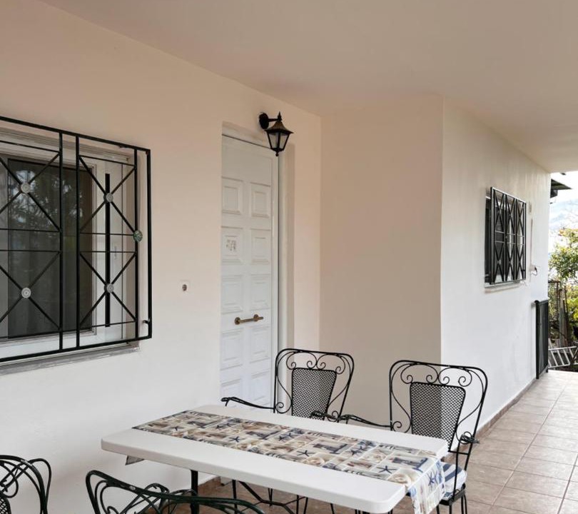 Photo of Livingroom in Mikri Mantineia