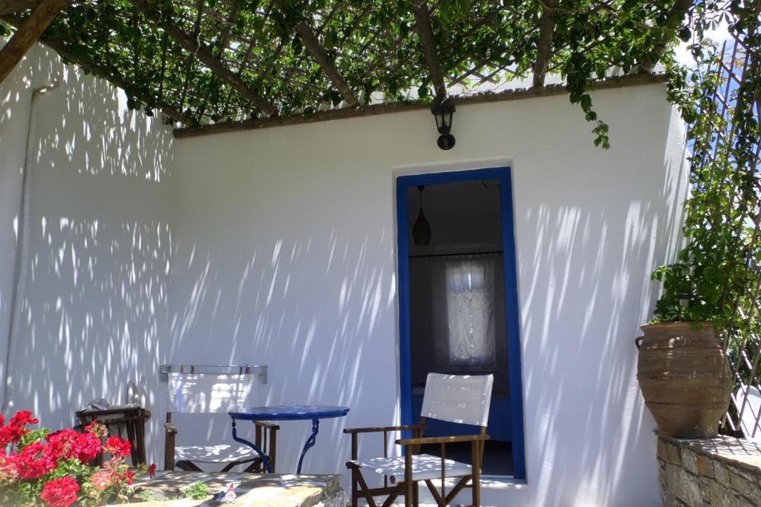 Photo of Others in Katapola