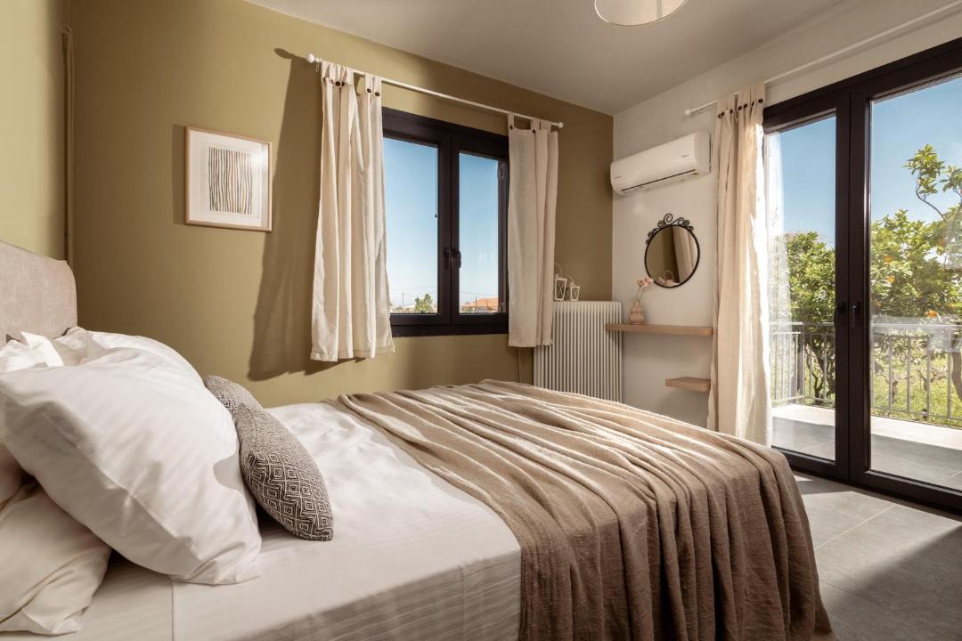 Photo of Bedroom in Pigadhakia