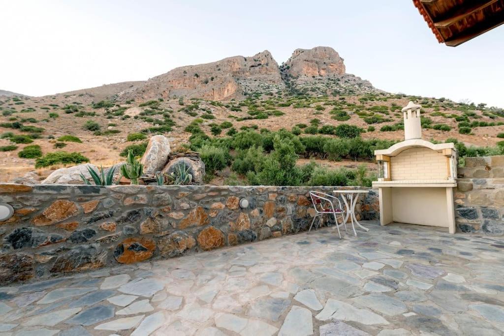 Photo of Buildings in Viannos