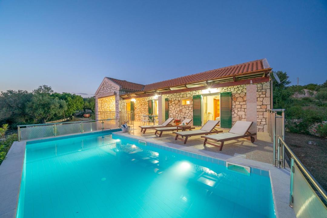 Photo of Outdoor in Erisos