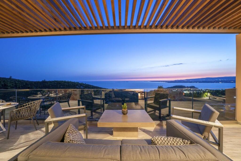 Photo of Patio Balcony in Lassi