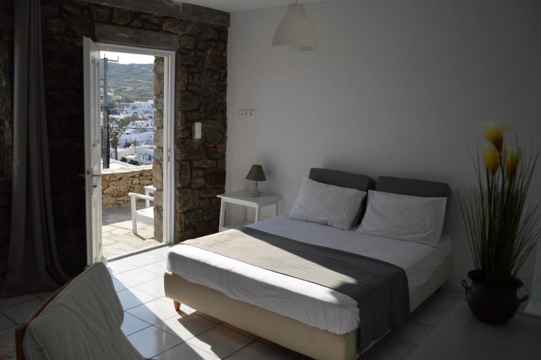Photo of Bedroom in Ornos