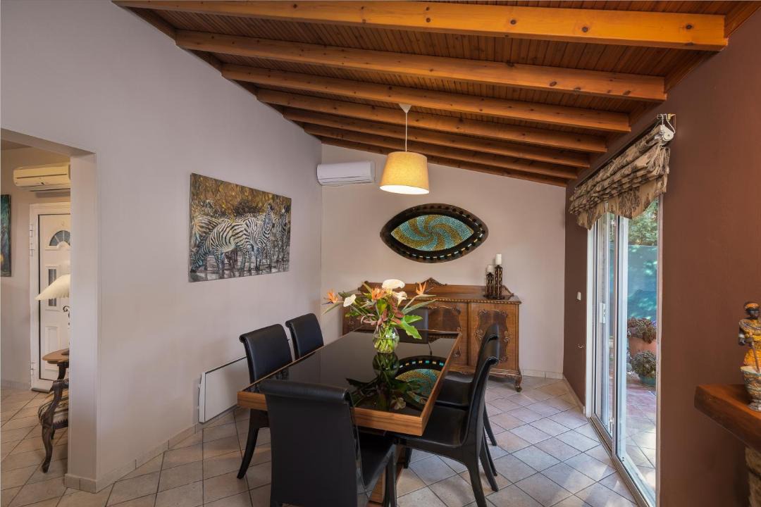 Photo of Livingroom in Asgourou