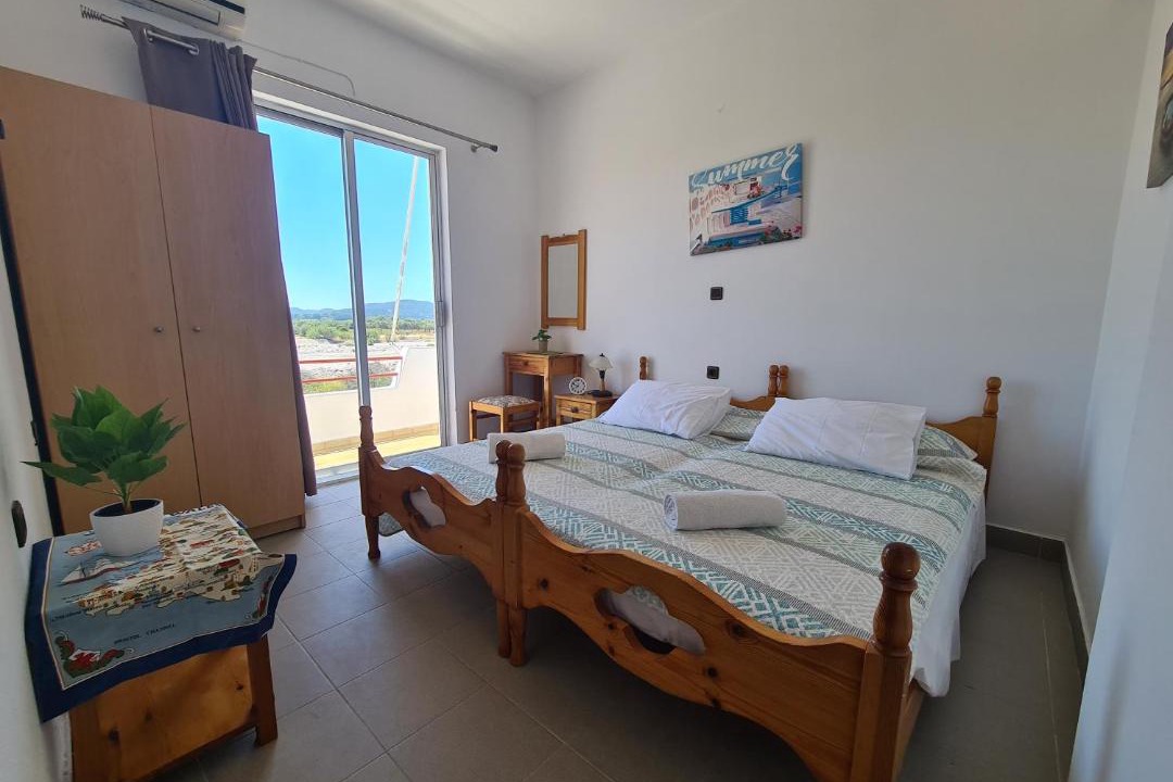 Photo of Bedroom in Haraki