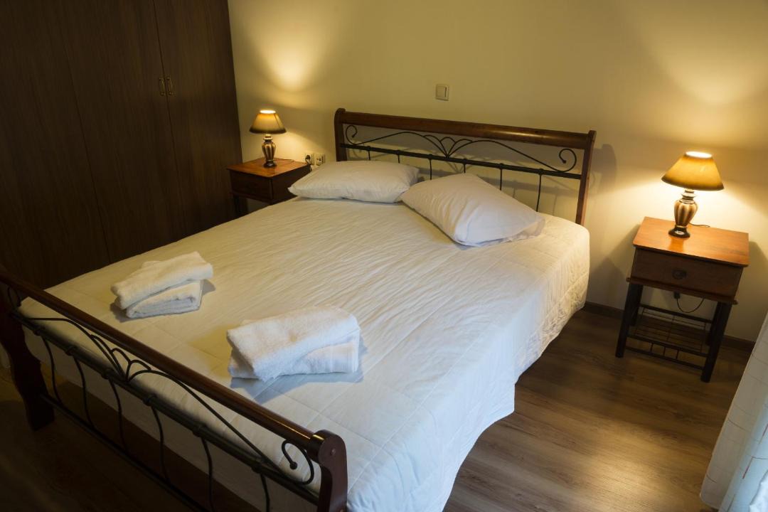 Photo of Bedroom in Theriso